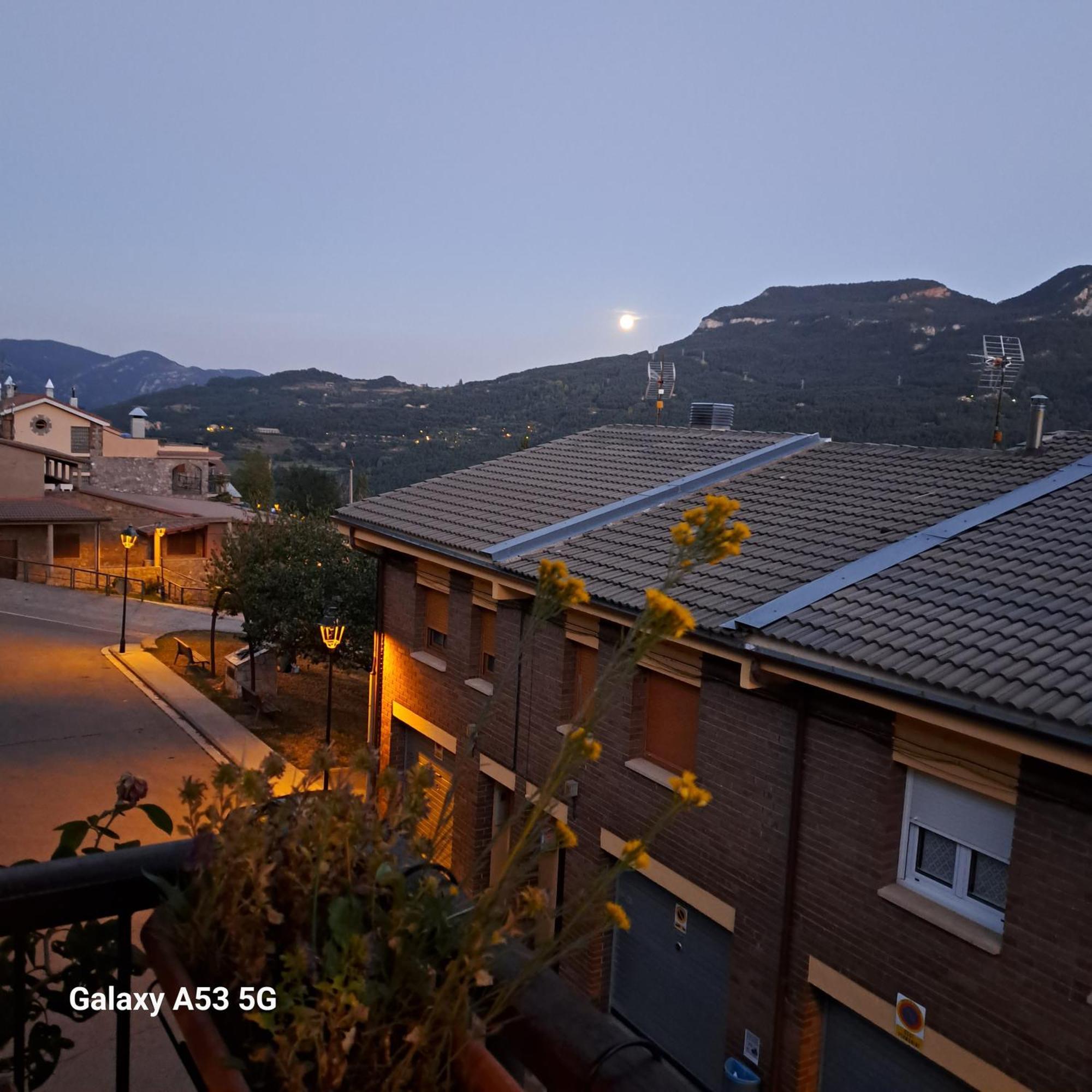 Ensija Pedraforca Apartamento Saldés Exterior foto